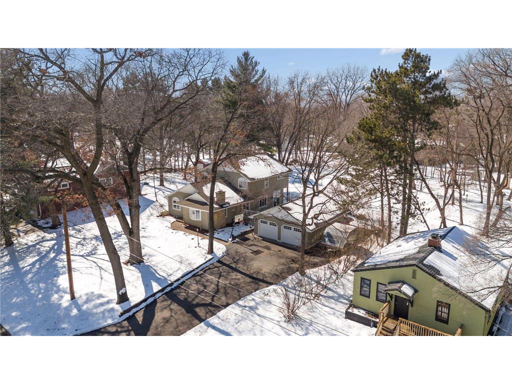 1351 Griffin Avenue Mahtomedi MN 55115 7040328 image1