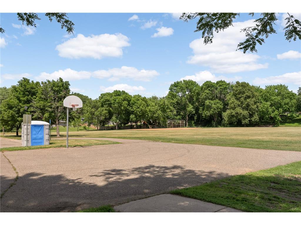 13513 Colfax Avenue S Burnsville MN 55337 7106655 image43