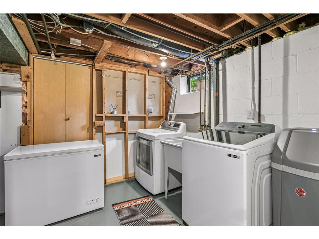 1353 Hillcrest Drive NE Fridley MN 55432 7085527 image20