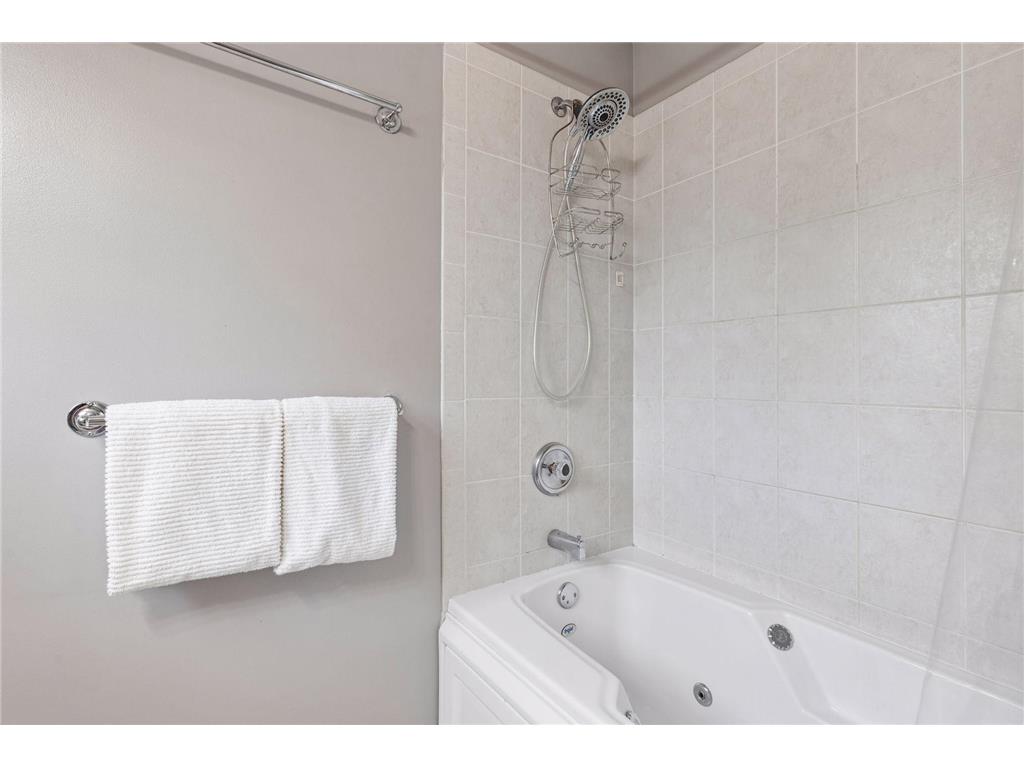 13530 Norelius Lane Lindstrom MN 55045 - South Center Lake 7076348 image38