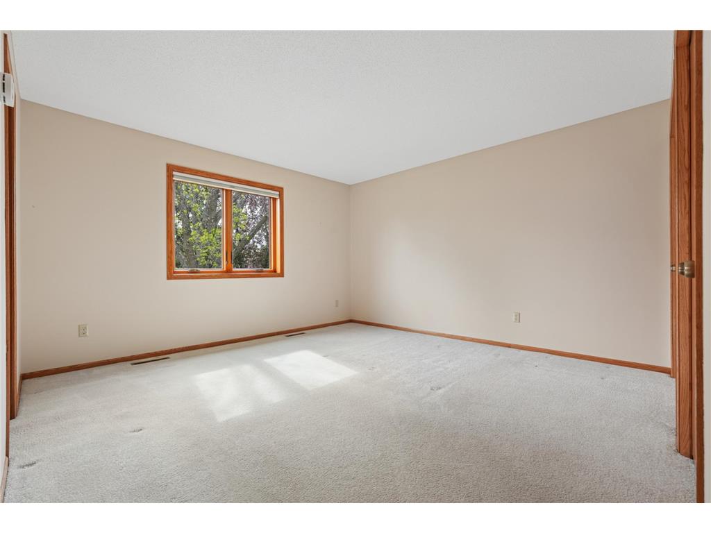 13530 Parkwood Drive Burnsville MN 55337 7022438 image13