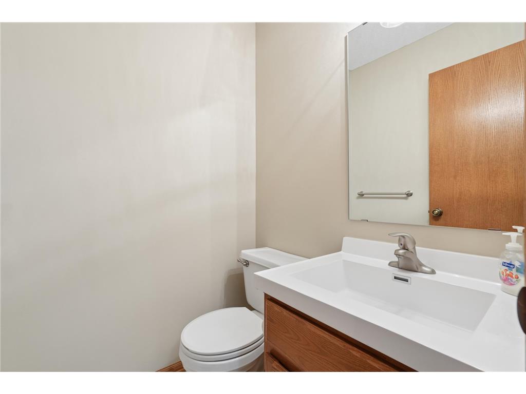 13530 Parkwood Drive Burnsville MN 55337 7022438 image16