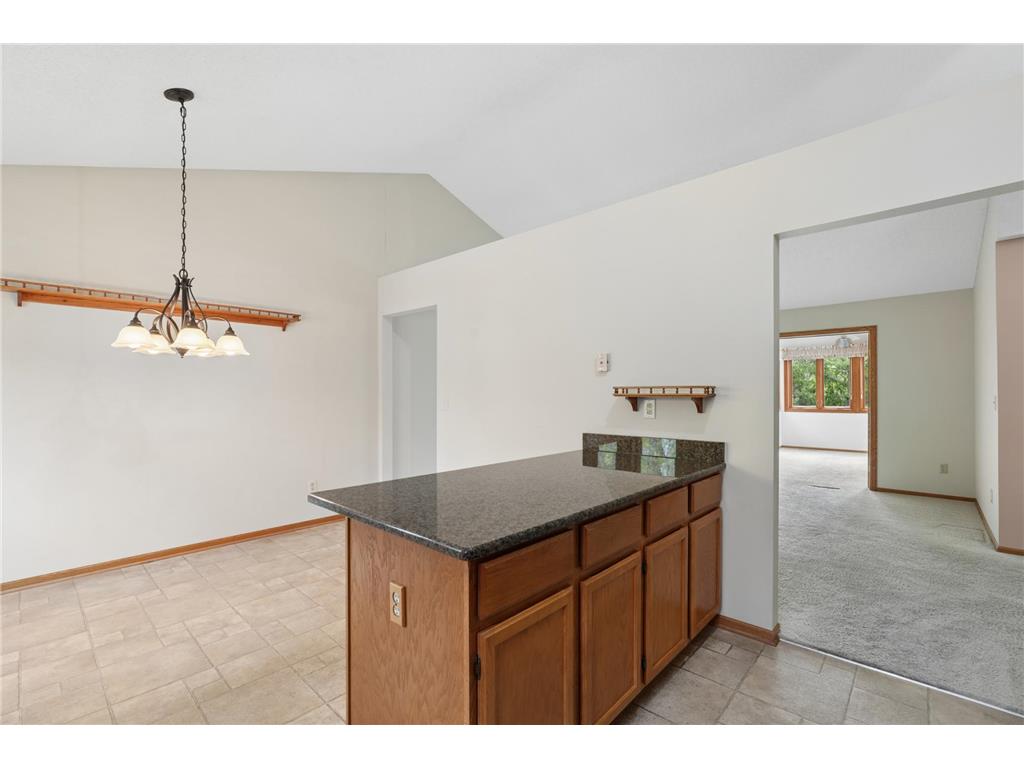 13530 Parkwood Drive Burnsville MN 55337 7022438 image7