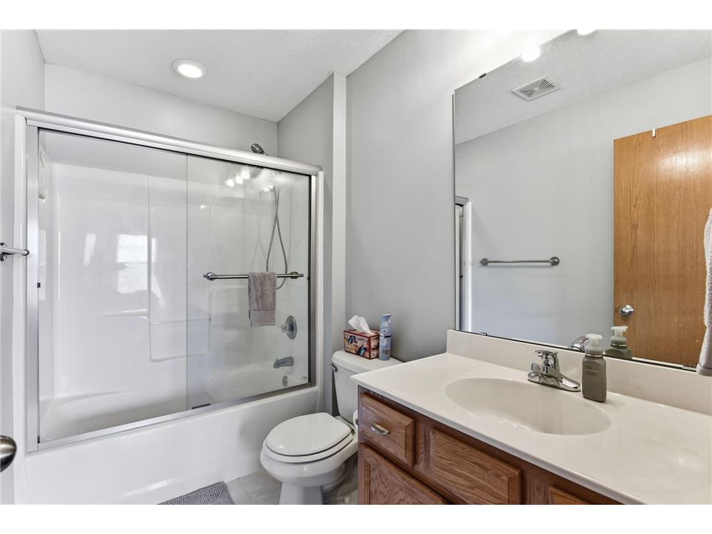 1354 Phalen Boulevard Saint Paul MN 55106 7072644 image19