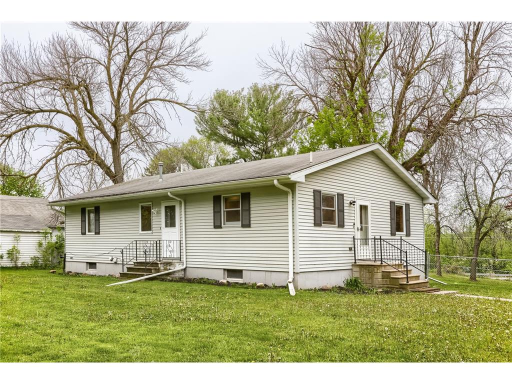 13545 Andrews Avenue Lindstrom MN 55045 7077241 image1