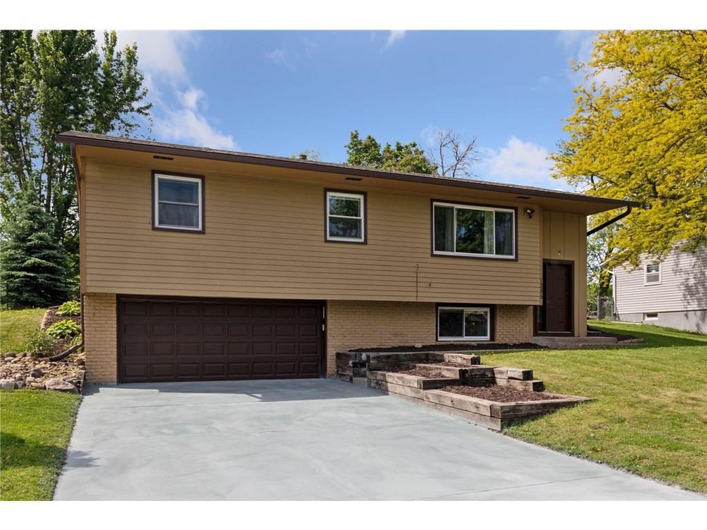 1355 20th Street W Hastings MN 55033 6689896 image1