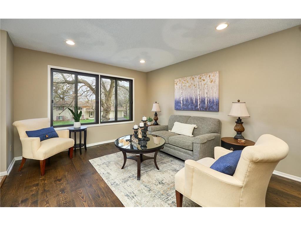 1355 81st Street Victoria MN 55386 7059625 image1