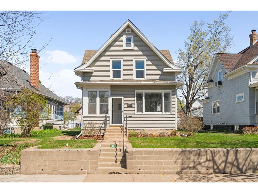 1355 Charles Avenue Saint Paul MN 55104 7052716 image1
