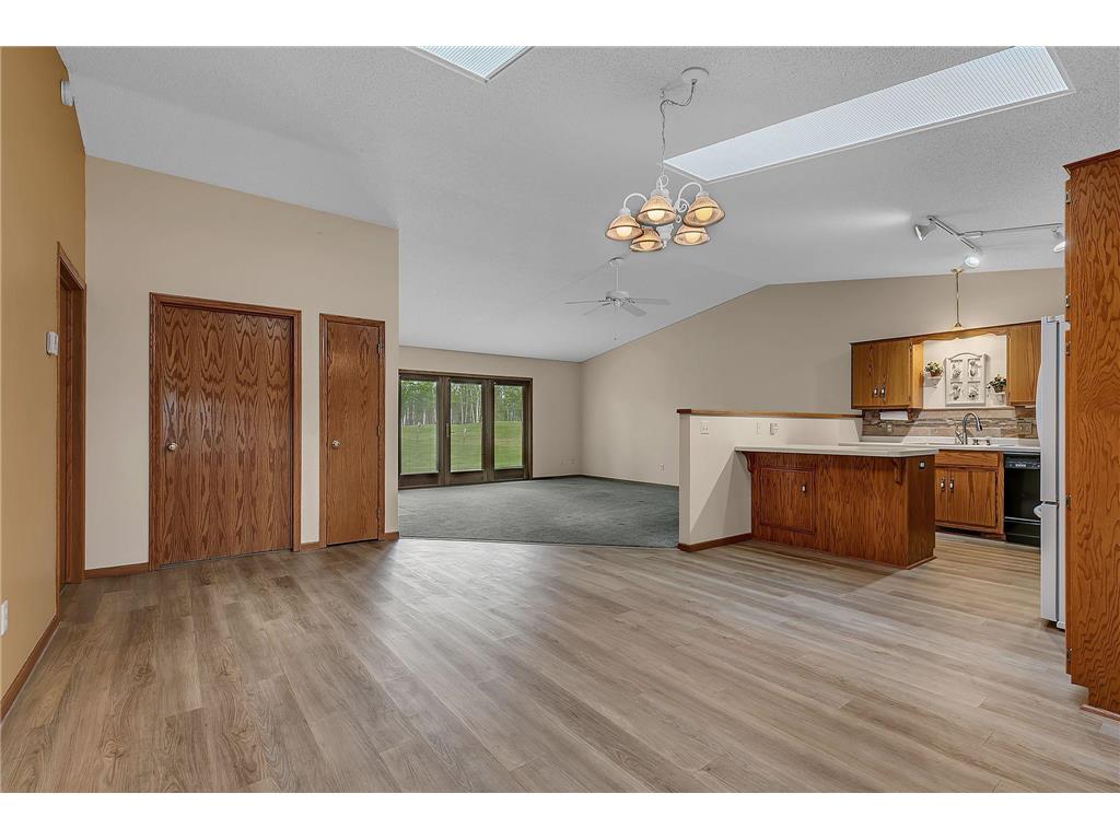 1355 Rum River Court #6 Milaca MN 56353 7032307 image7