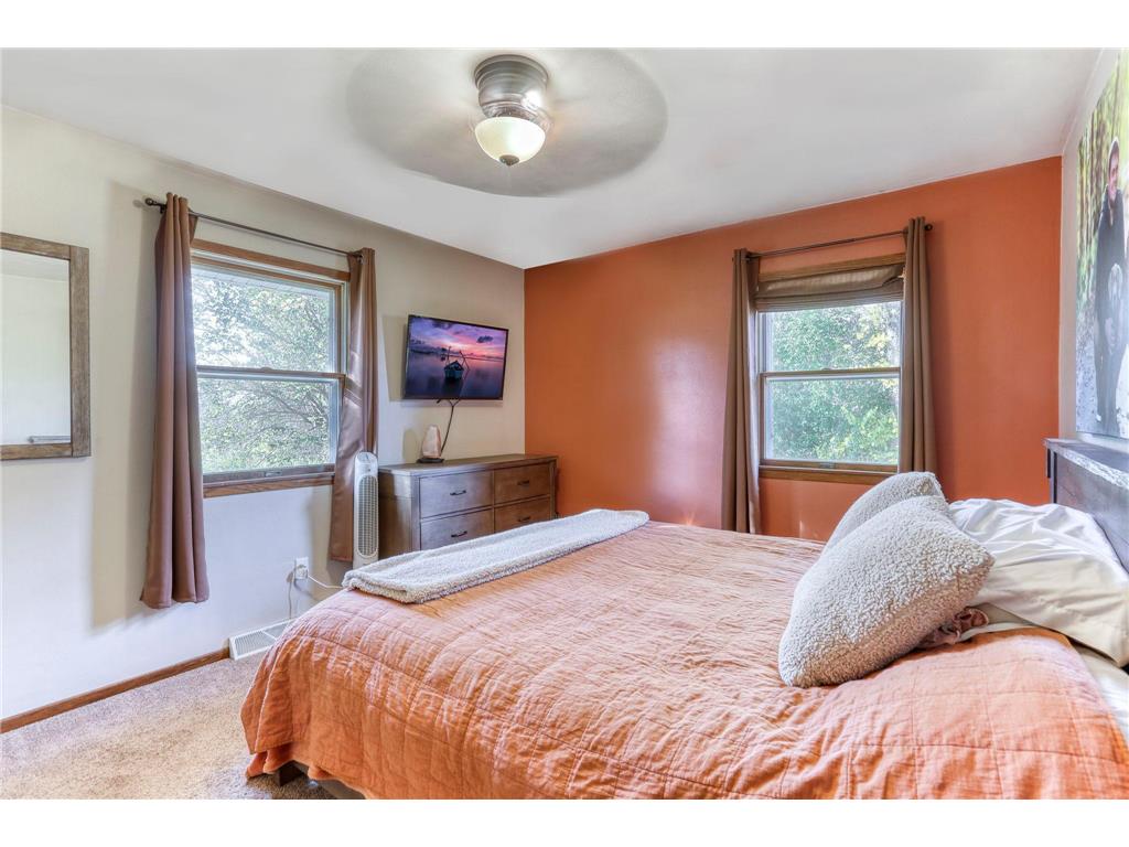 1355 Sycamore Street River Falls WI 54022 6812776 image11