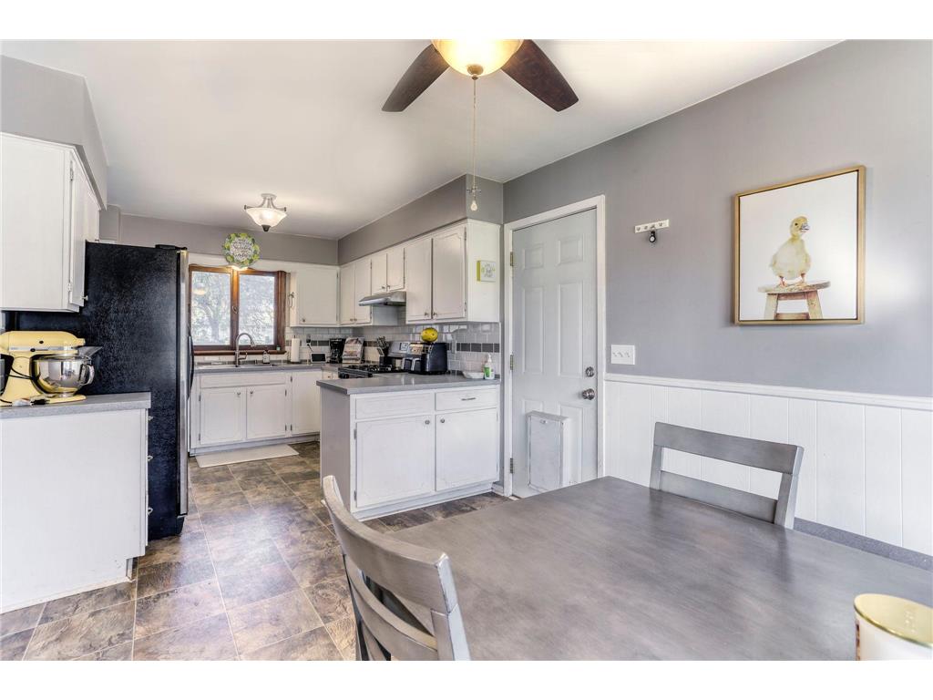 1355 Sycamore Street River Falls WI 54022 6812776 image9