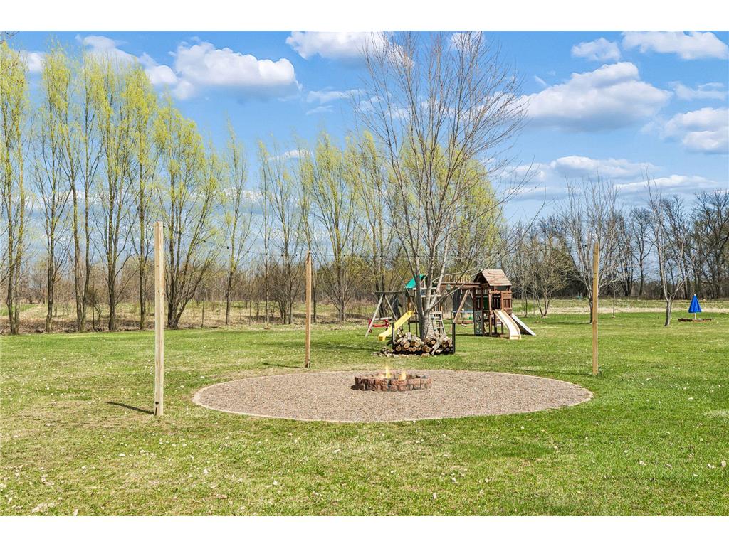 13556 355th Street Lindstrom MN 55045 7064377 image40
