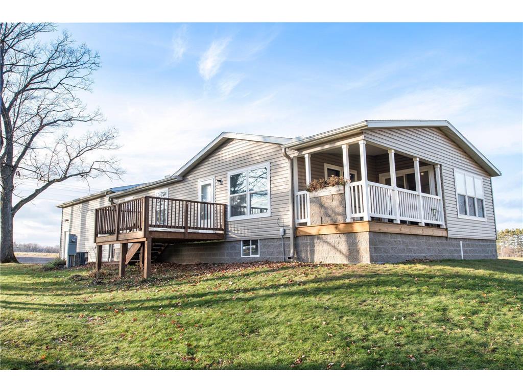 1356 Queen Street Braham MN 55006 6626877 image1