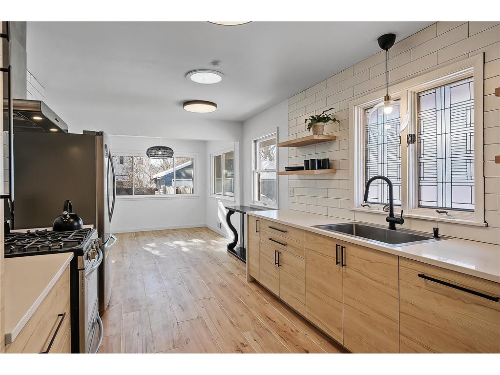 1356 Selby Avenue Saint Paul MN 55104 6328760 image1