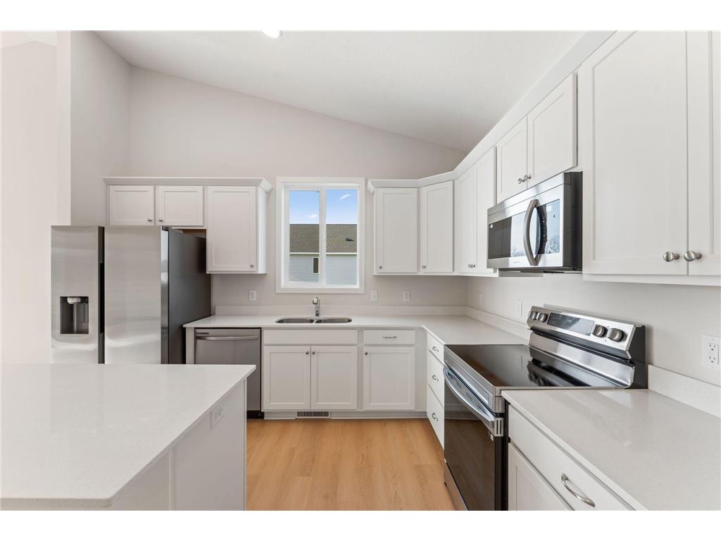 1356 Wisteria Lane New Richmond WI 54017 6822131 image15