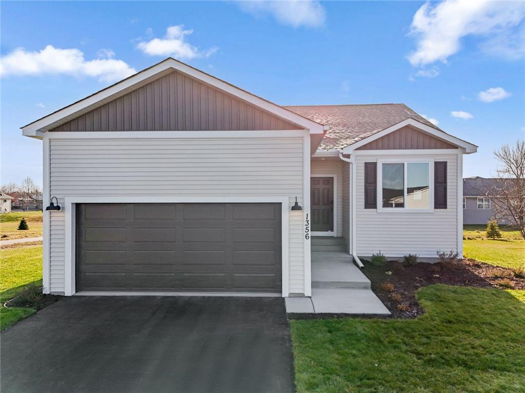 1356 Wisteria Lane New Richmond WI 54017 6822131 image2