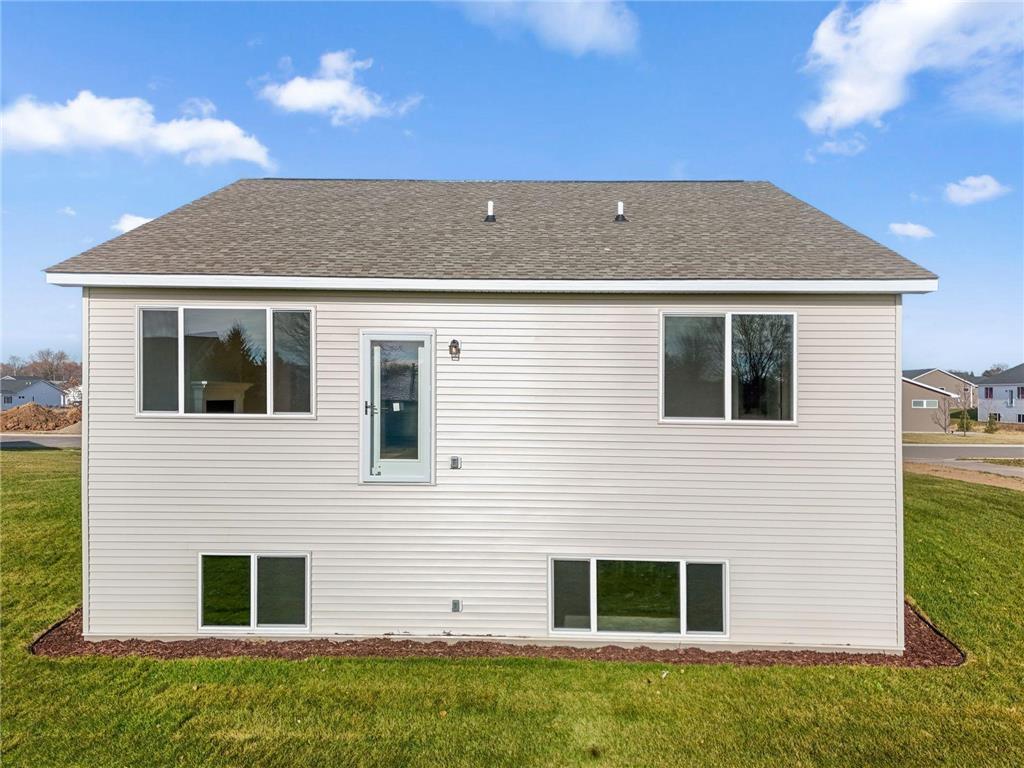 1356 Wisteria Lane New Richmond WI 54017 6822131 image36