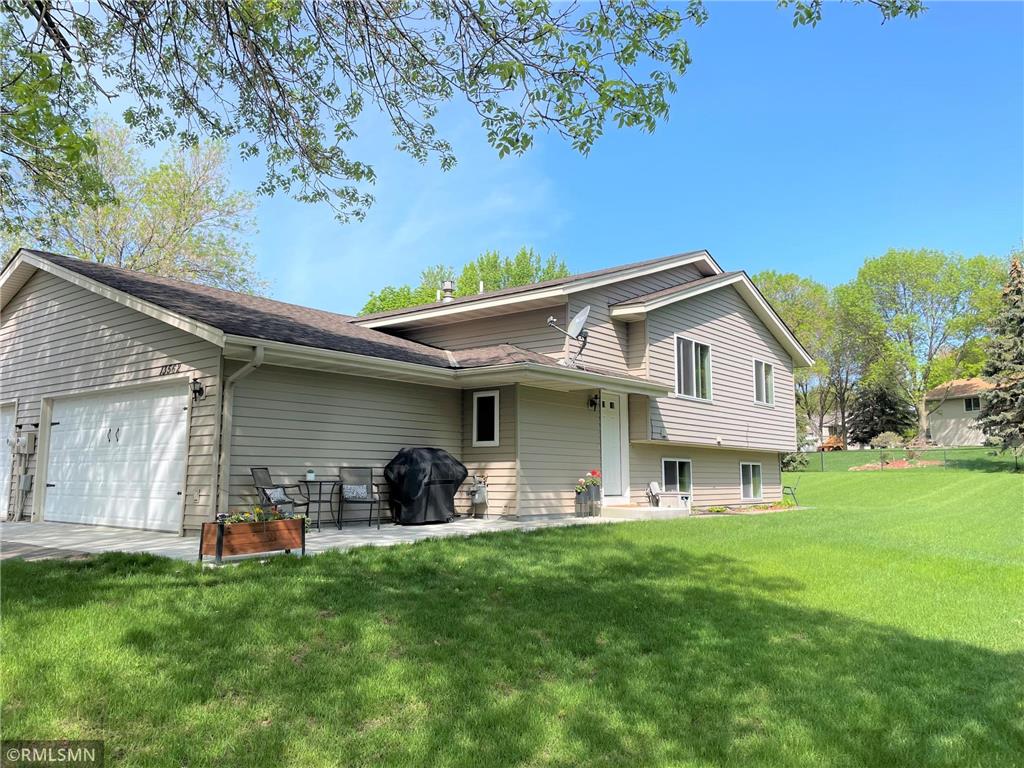 13562 86th Avenue N Maple Grove MN 55369 6371114 image1
