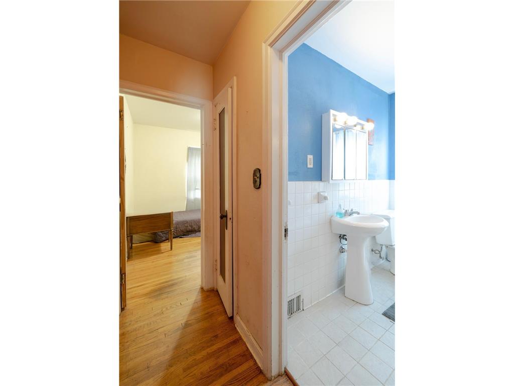 1357 Birmingham Street Saint Paul MN 55106 6761791 image5