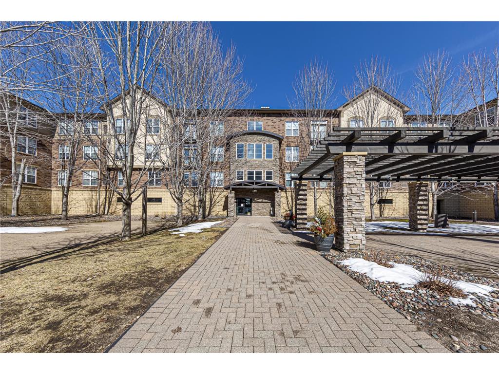 13570 Technology Drive #2106 Eden Prairie MN 55344 7039556 image1
