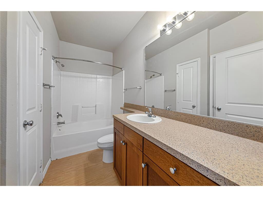 13570 Technology Drive #2106 Eden Prairie MN 55344 7039556 image16