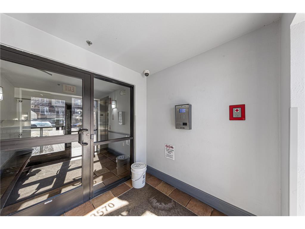 13570 Technology Drive #2106 Eden Prairie MN 55344 7039556 image33