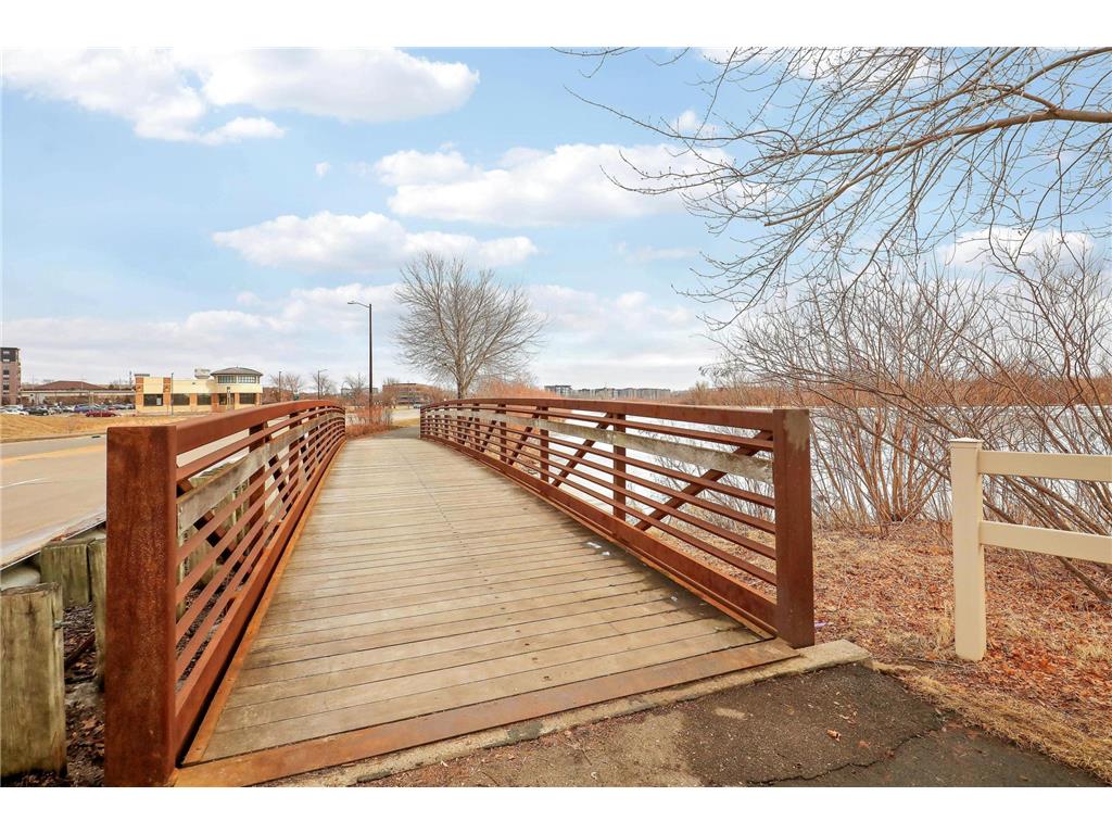 13570 Technology Drive #2107 Eden Prairie MN 55344 7024383 image24