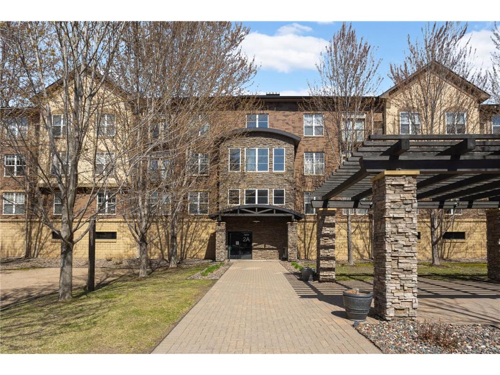 13570 Technology Drive #2113 Eden Prairie MN 55344 7061727 image4