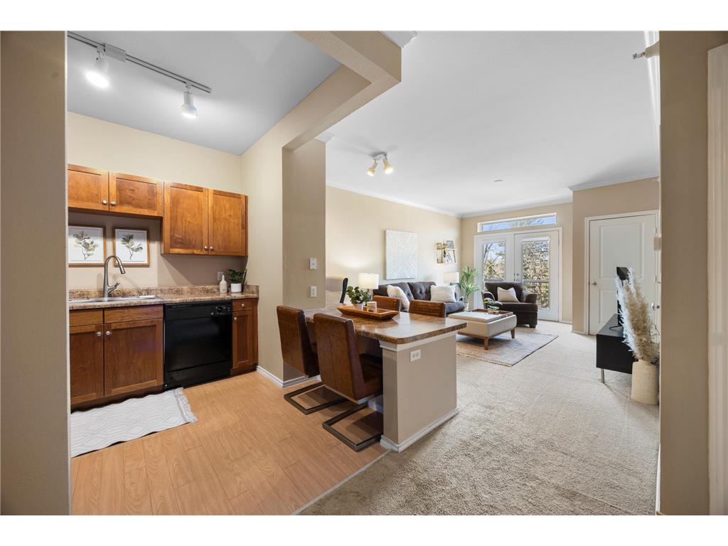 13570 Technology Drive #2221 Eden Prairie MN 55344 7048212 image1