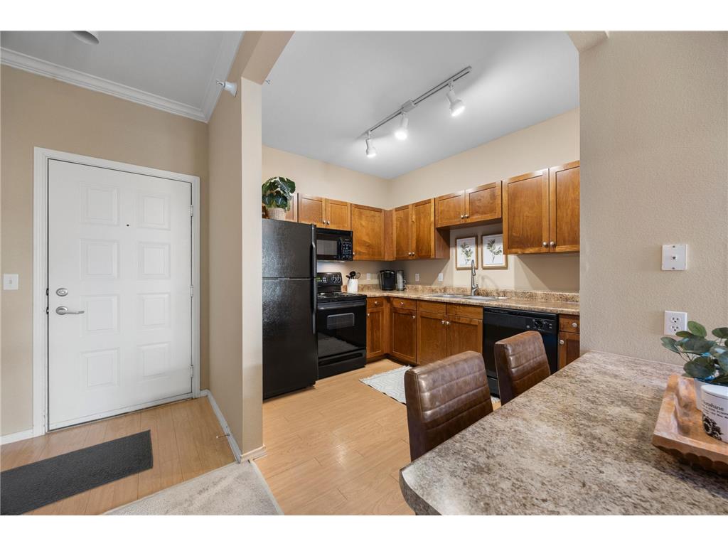 13570 Technology Drive #2221 Eden Prairie MN 55344 7048212 image12