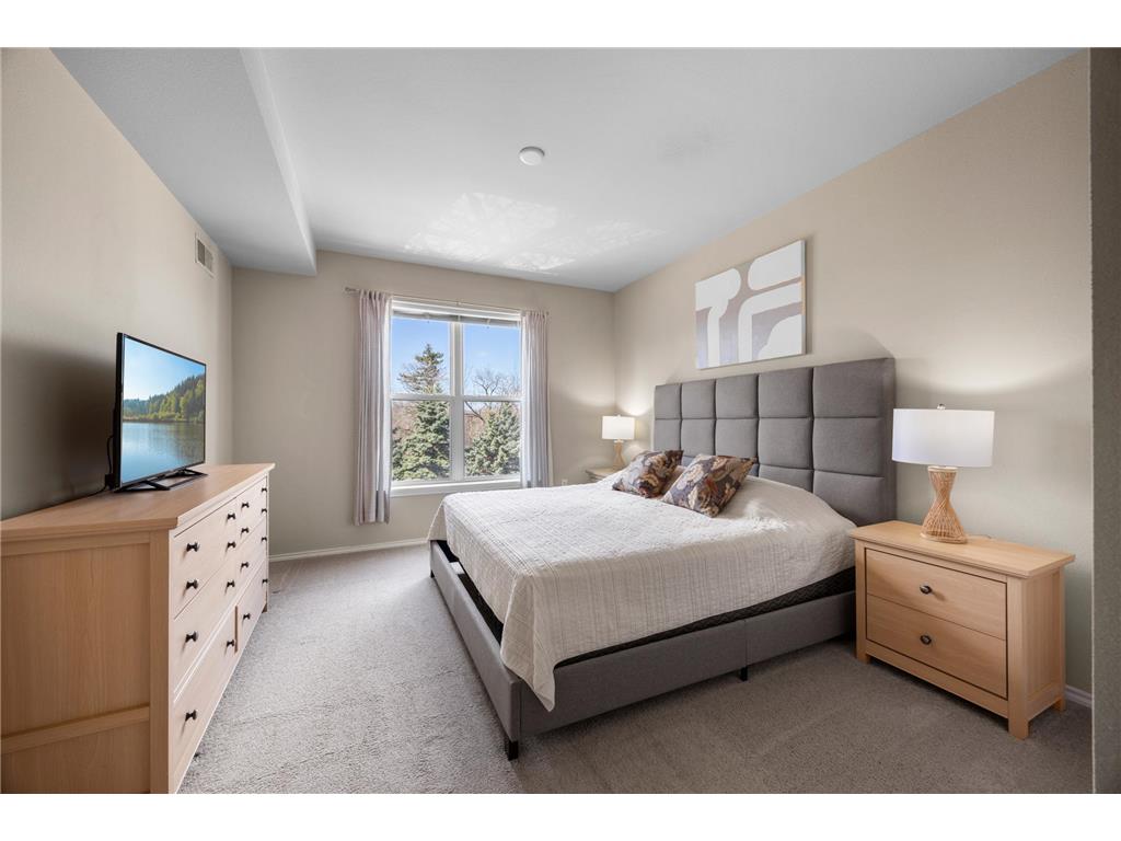 13570 Technology Drive #2221 Eden Prairie MN 55344 7048212 image20