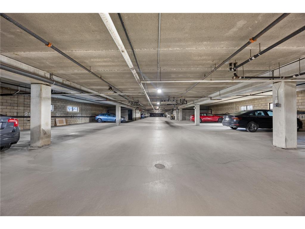 13570 Technology Drive #2221 Eden Prairie MN 55344 7048212 image32