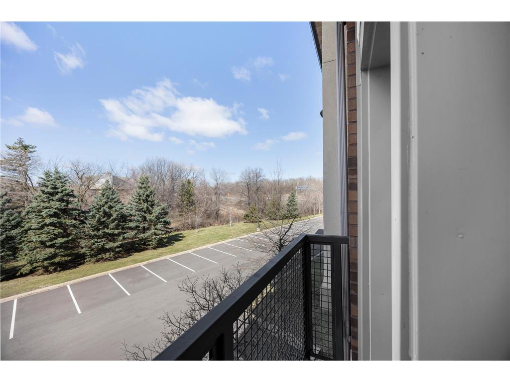 13570 Technology Drive #2221 Eden Prairie MN 55344 7048212 image6