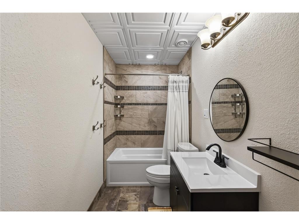 13593 Embry Way Apple Valley MN 55124 7073680 image25