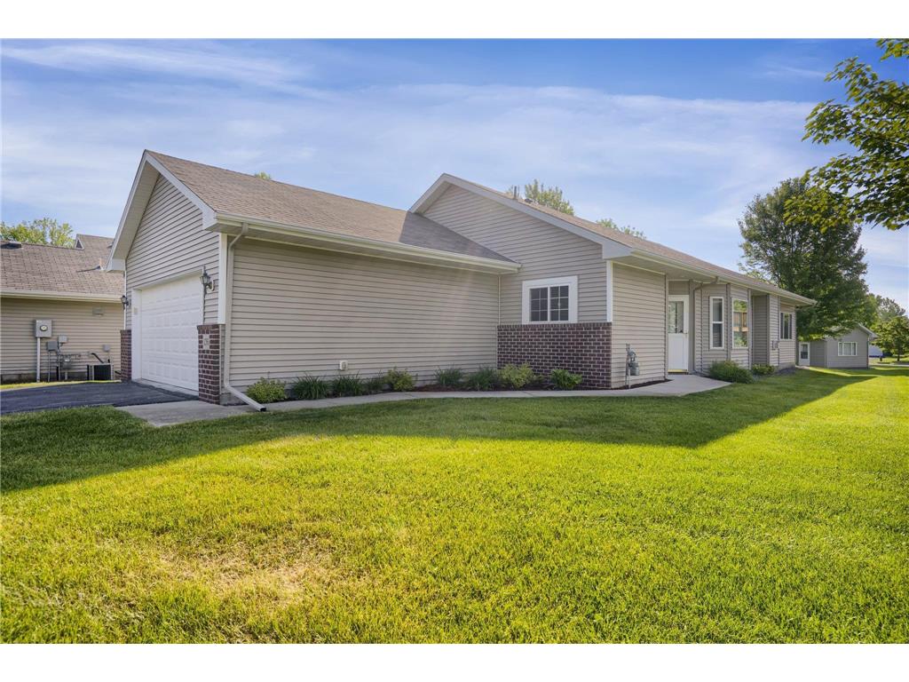 136 Garner Circle Montrose MN 55363 6379822 image1