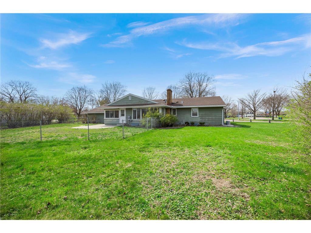 136 N Park Lane Le Sueur MN 56058 7056549 image27