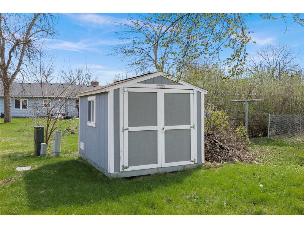 136 N Park Lane Le Sueur MN 56058 7056549 image30