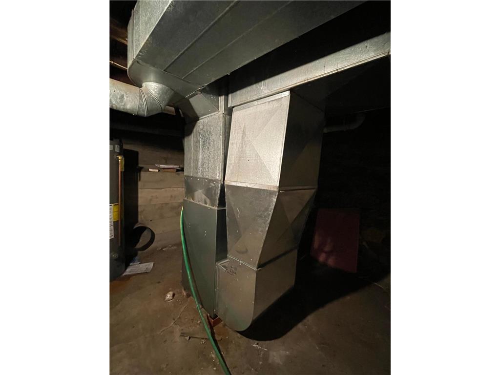 136 S Broadway Wells MN 56097 7027201 image26