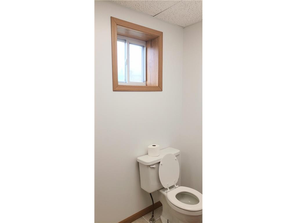 136 S Main Street Kiester MN 56051 6794385 image17