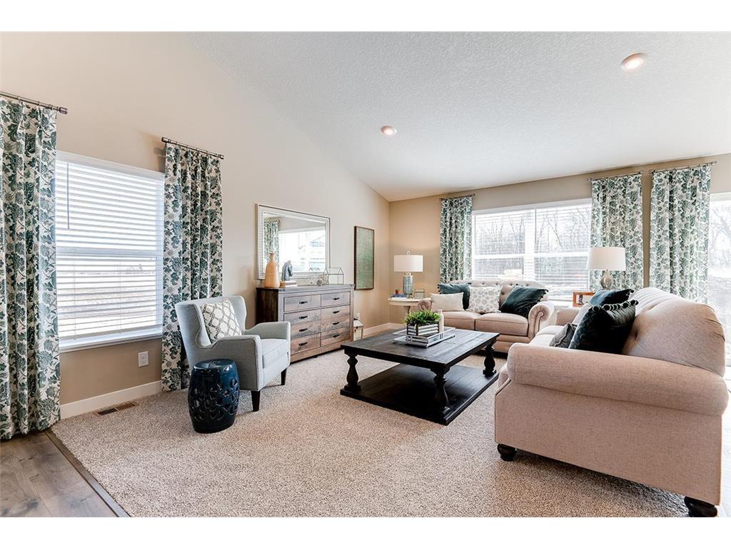 1360 136th Street W Rosemount MN 55068 6475507 image1