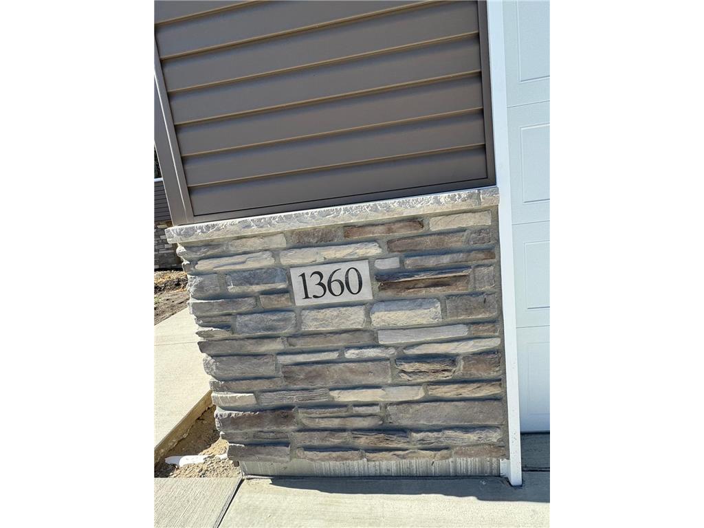 1360 Greenleaf Road Owatonna MN 55060 6769275 image2