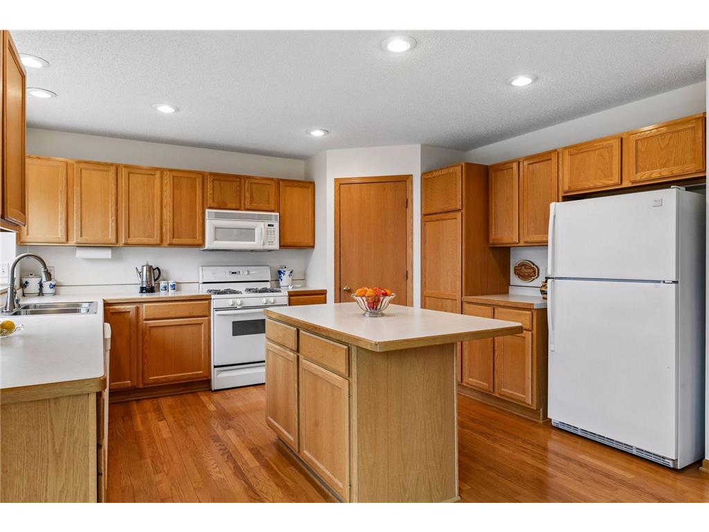 1360 Mockingbird Drive Waconia MN 55387 7059892 image11