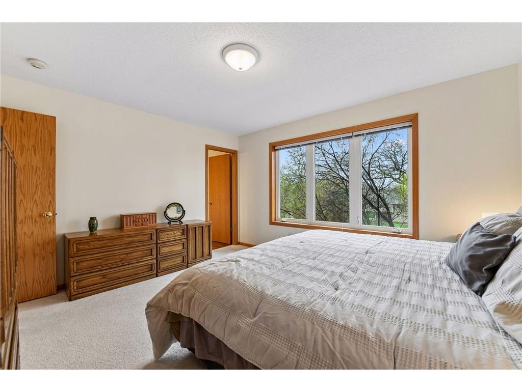 1360 Mockingbird Drive Waconia MN 55387 7059892 image23
