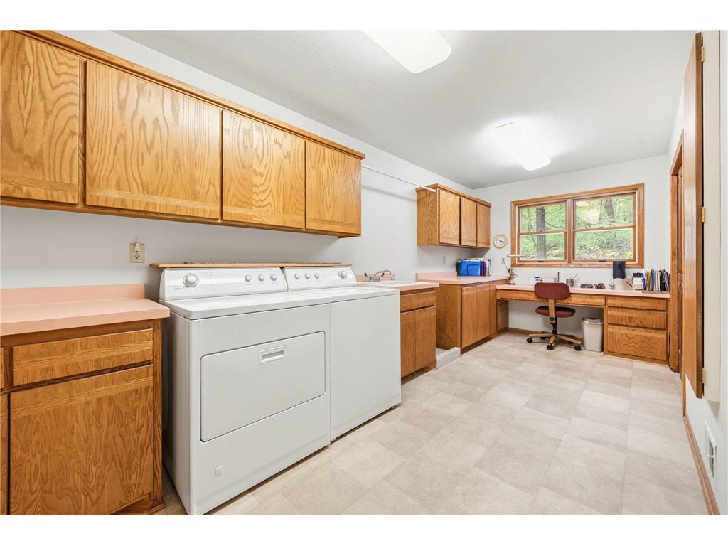 1360 Parkview Drive Chaska MN 55318 7080472 image16