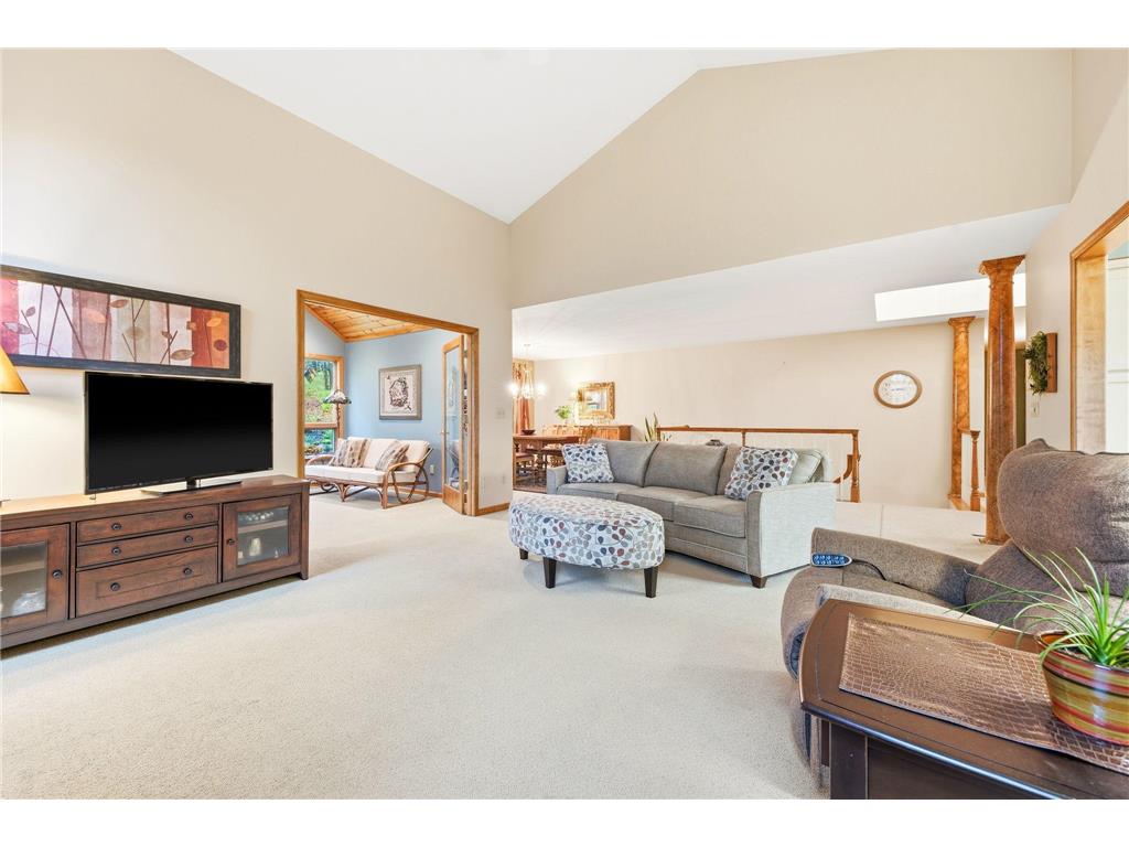 1360 Parkview Drive Chaska MN 55318 7080472 image8