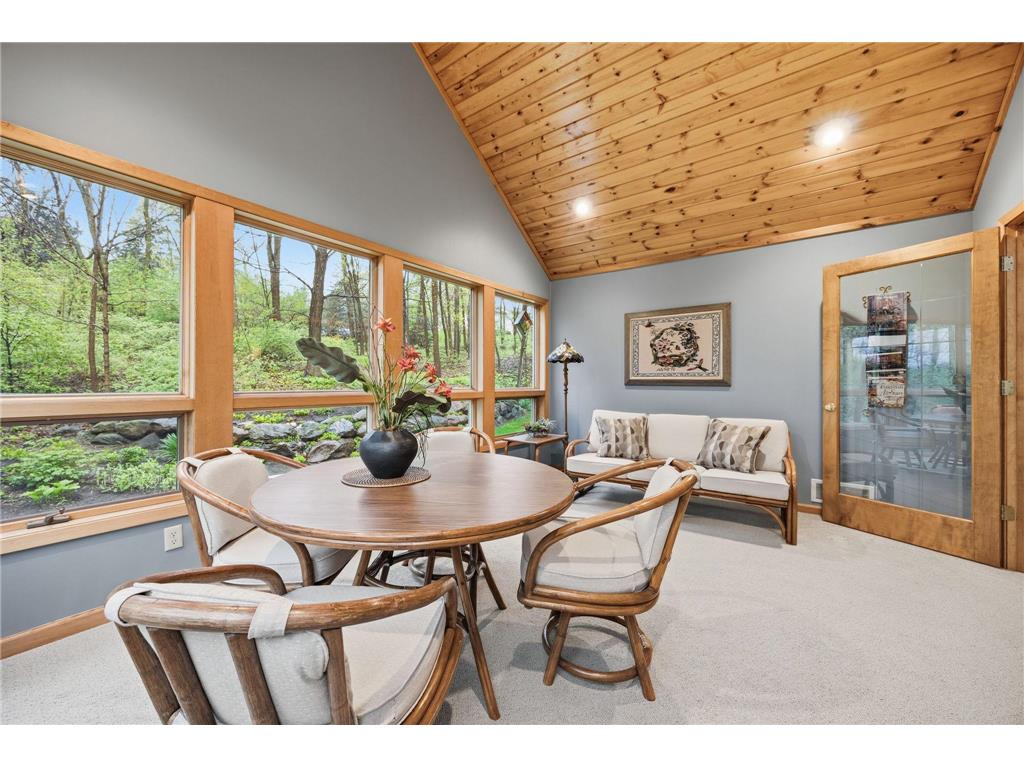 1360 Parkview Drive Chaska MN 55318 7080472 image9