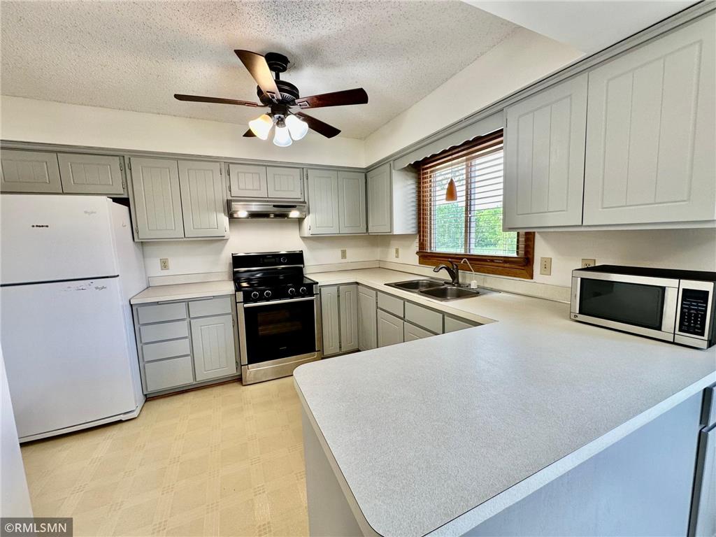 1360 Willow Creek Lane Shoreview MN 55126 7083974 image11