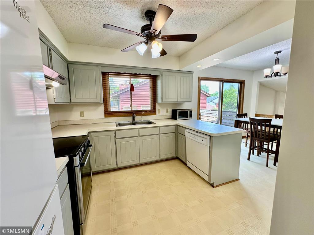 1360 Willow Creek Lane Shoreview MN 55126 7083974 image12