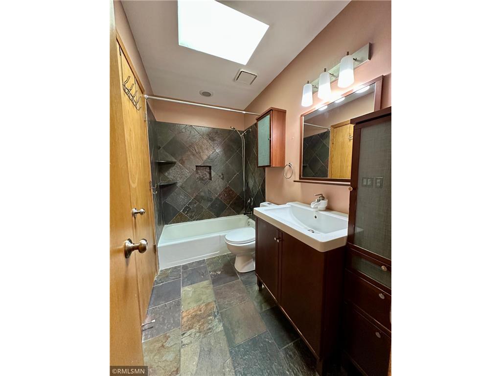 1360 Willow Creek Lane Shoreview MN 55126 7083974 image17