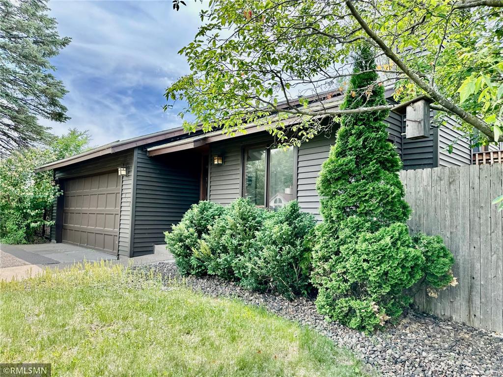 1360 Willow Creek Lane Shoreview MN 55126 7083974 image2